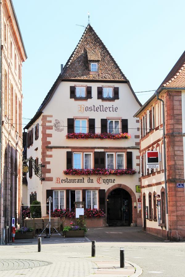 Hostellerie Au Cygne Wissembourg Exteriör bild